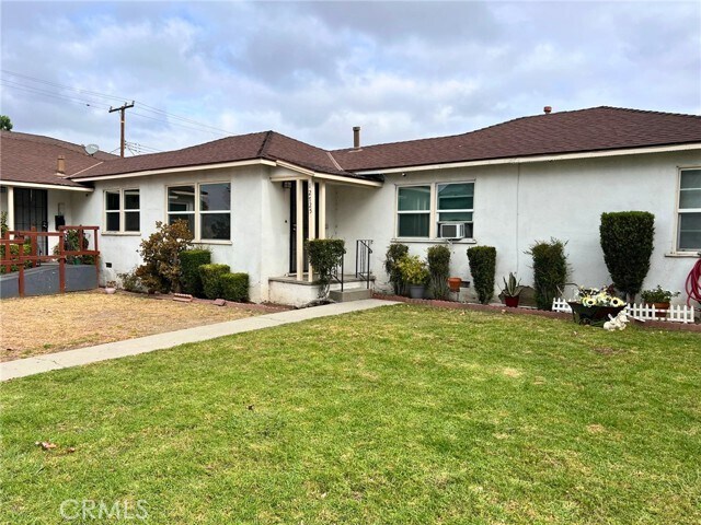Foto del edificio - 7957 Milton Ave