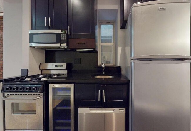 Foto del edificio - East 25th Street