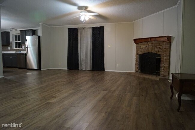 Foto del edificio - 4 br, 2.5 bath House - 1234 90 HIghway