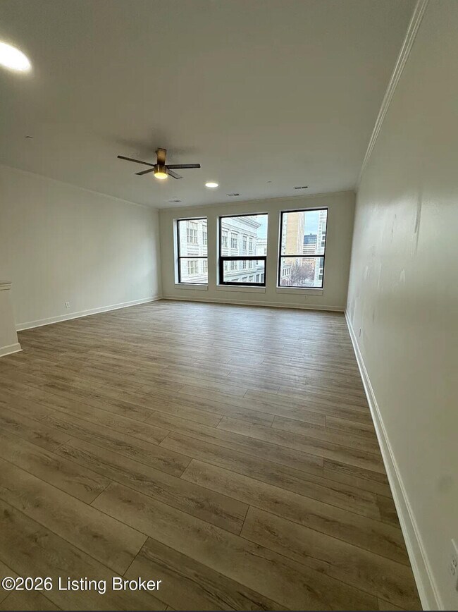 Foto del edificio - 540 S 4th St