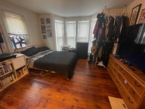 Building Photo - 385 Pine St