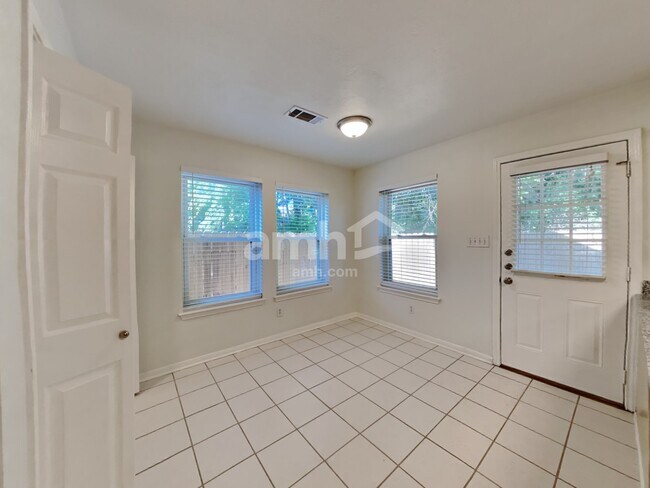 Foto del edificio - 31442 Camden Village Dr