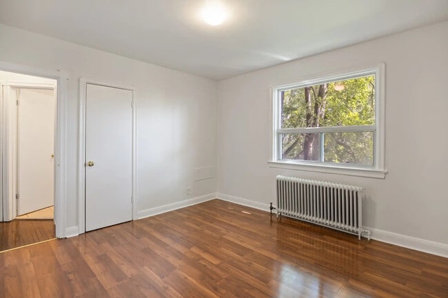 Building Photo - Folcroft Apartments