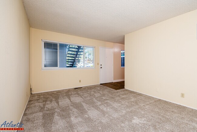 Building Photo - 603 Bolton Ct