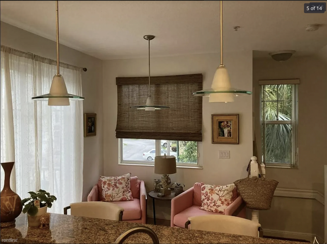 Foto del edificio - 3 br, 3.5 bath Townhome - 3851 Northwest 5...