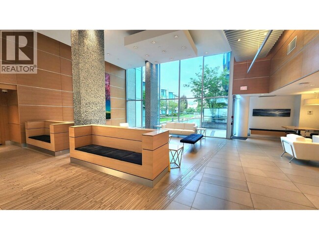 Photo du bâtiment - 1777 W 7th Ave