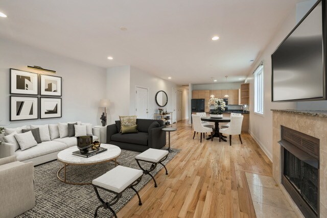 Foto del edificio - 4012 S Indiana Ave