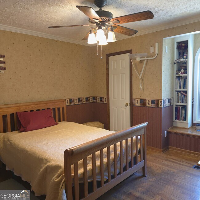 Foto del edificio - 3666 Lakewood Ct