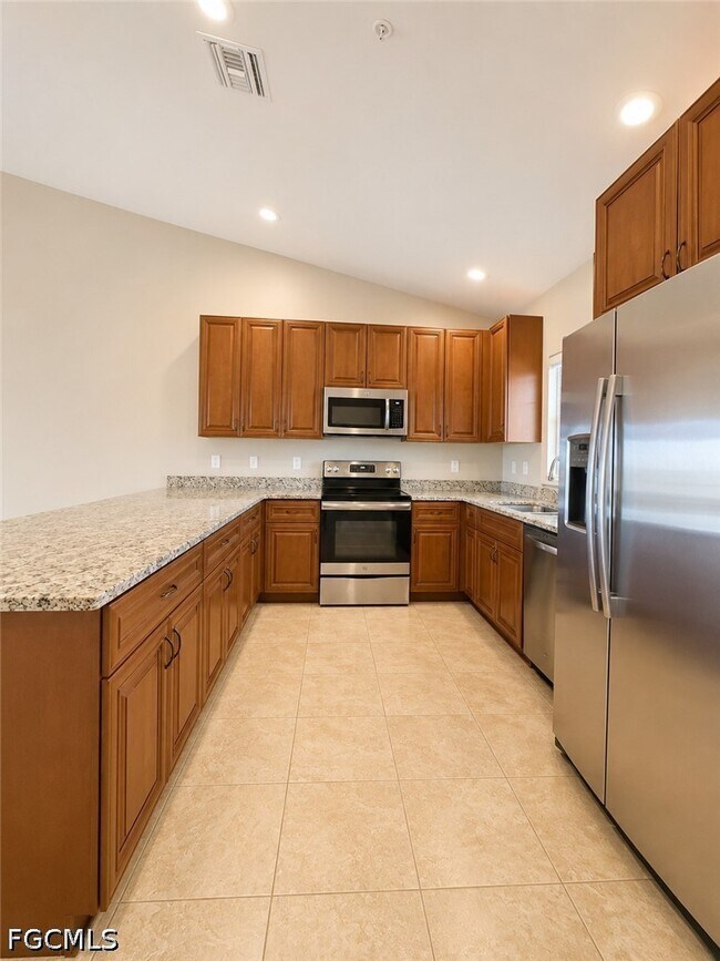 Building Photo - 4109 SW 8th Pl