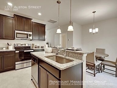 Building Photo - 107 Alston Ln