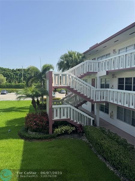 Building Photo - 440 Fanshaw K