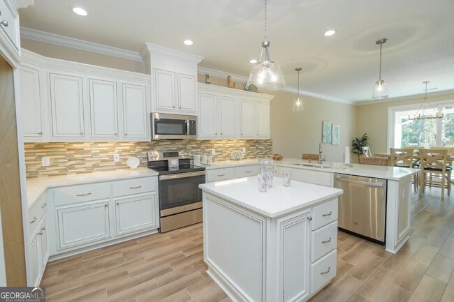 Foto del edificio - 191 Ryan Nicholas Dr