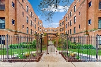 Building Photo - 1114 W Pratt Blvd