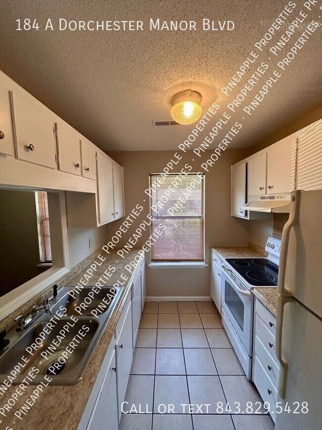 Foto del edificio - 184 A Dorchester Manor Blvd-