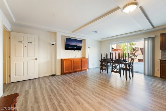 Building Photo - 8137 Crimson Creek Ct