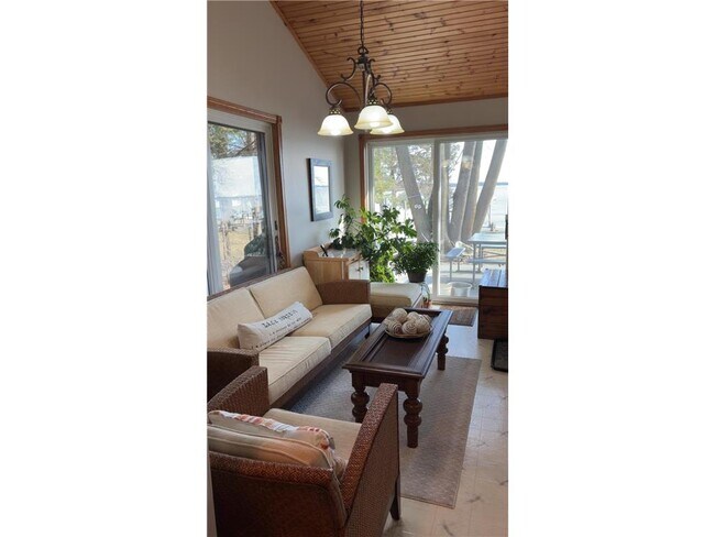 Foto del edificio - 12617 Old N Shore Dr