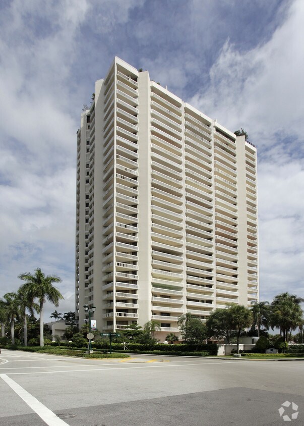 Marina Tower Apartments Miami, FL