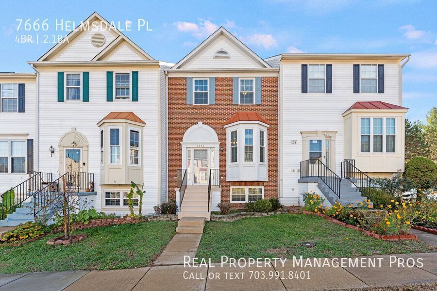 Foto principal - Spacious 4-Bedroom Home in Prime Manassas ...