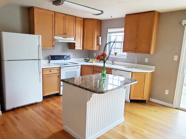 Foto del edificio - 688 W Paddle Wheel Ct