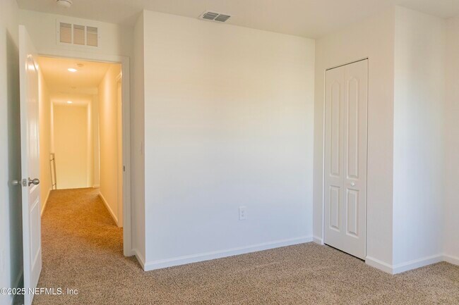 Building Photo - 1700 Bridger Trce