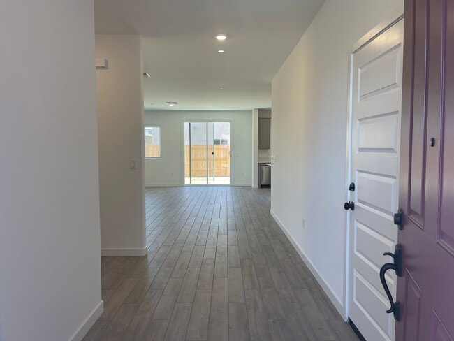 Building Photo - Brand New 4br/2.5ba with separate 1br apt ...