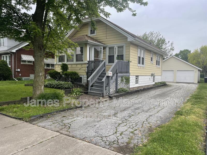 Primary Photo - 433 East 164th Place