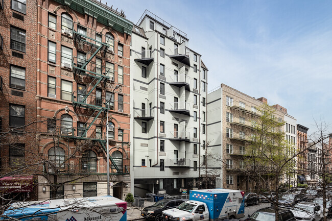 Building Photo - The Duplex Condos