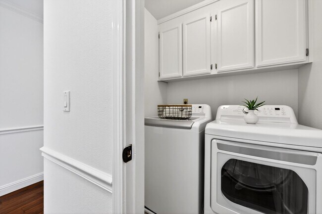 Building Photo - Mt. Diablo View Home in Danville Ranch | 4BR + Bonus Room | Top-Rated Schools