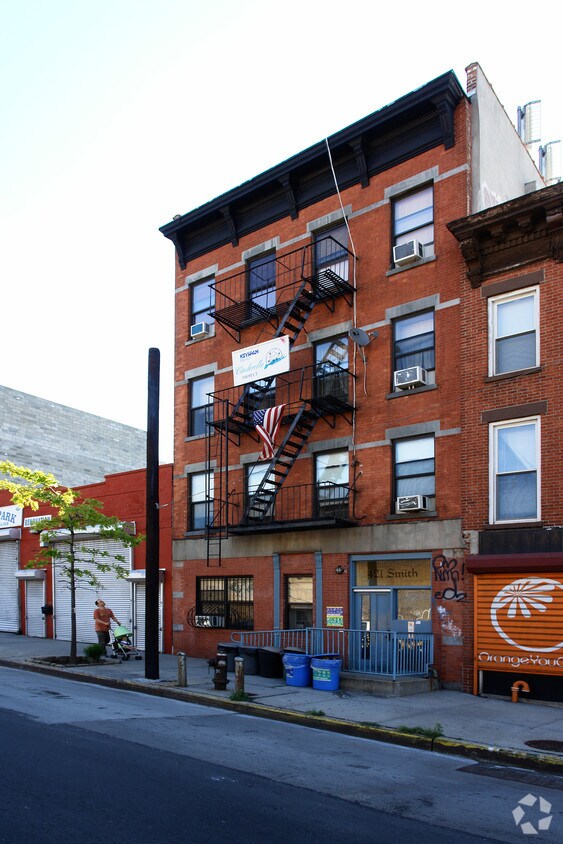 Building Photo - So. Brooklyn ( 421 Smith St )
