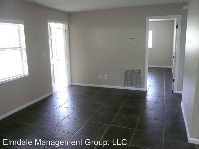 Foto del edificio - 2 br, 1 bath House - 2316 18th Ave