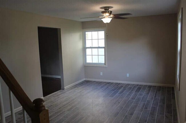 Foto del edificio - 232 E Spruce St