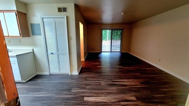 Building Photo - 3012 Chamberlayne Ave