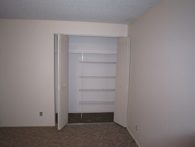 Foto del edificio - Four Bedroom Home in Keizer, Close to Keiz...