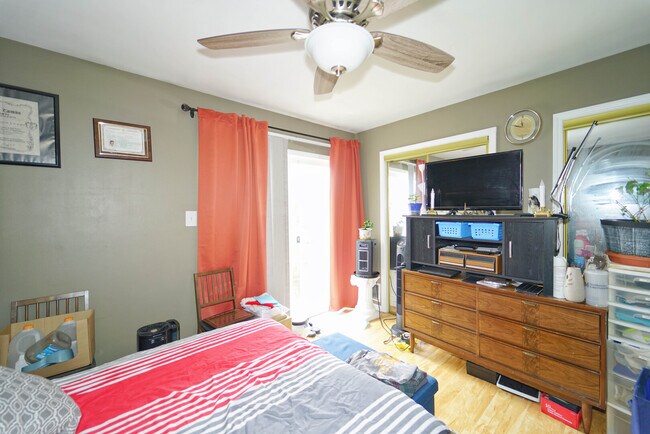 Foto del edificio - 389 Meadow Green Ln