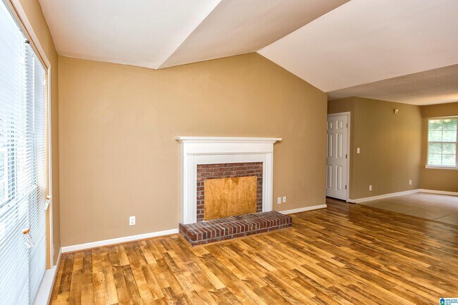 Foto del edificio - 7770 Old Bradford Rd