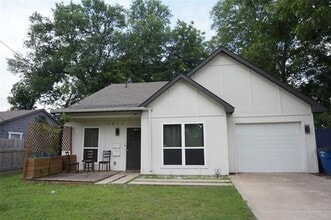 Building Photo - 2811 Morning Ave