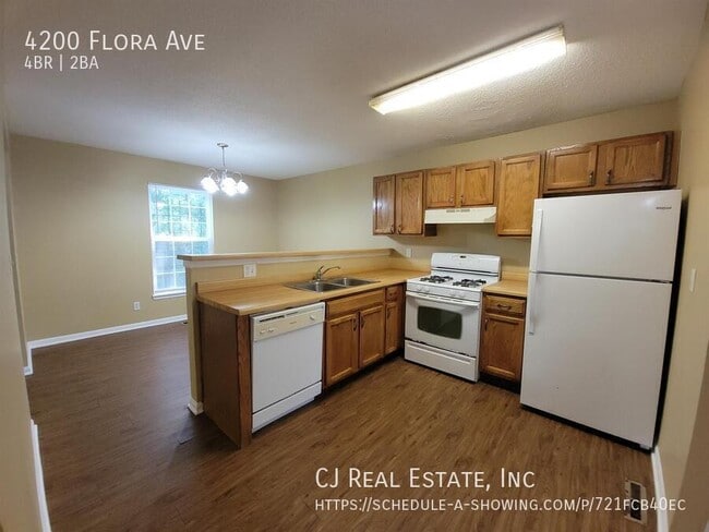 Building Photo - 4200 Flora Ave