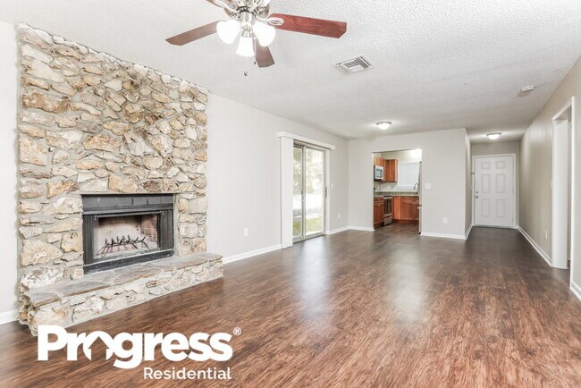 Foto del edificio - 26430 Sleepy Hollow St