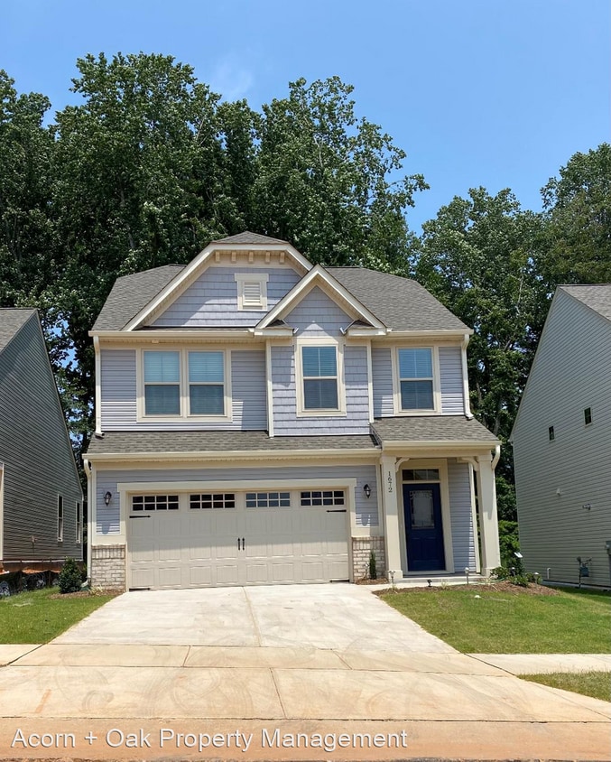 Primary Photo - 3 br, 2.5 bath House - 1672 Ripley Woods St
