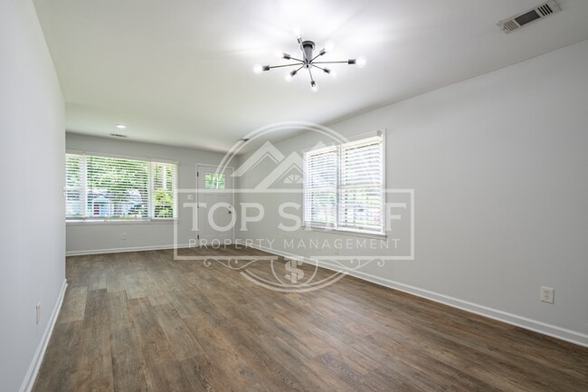 Foto del edificio - 549 Welch St SE