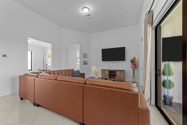 Foto del edificio - 3410 NW 17th Ln