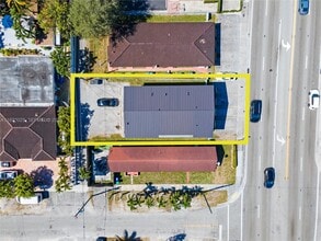 Building Photo - 6406 W Flagler St