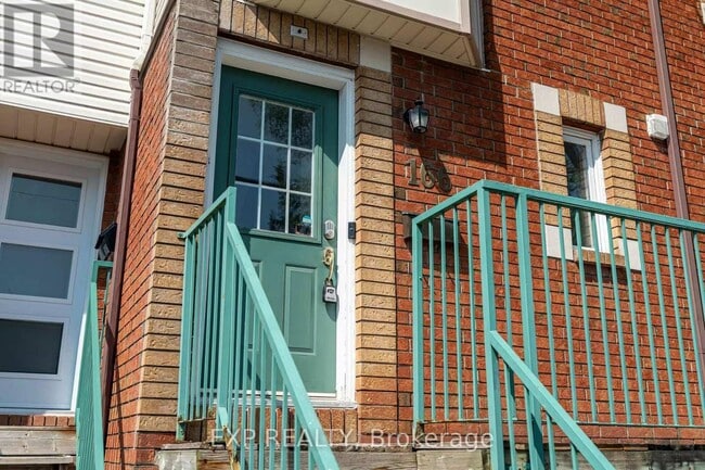 Building Photo - 166 Forward Ave