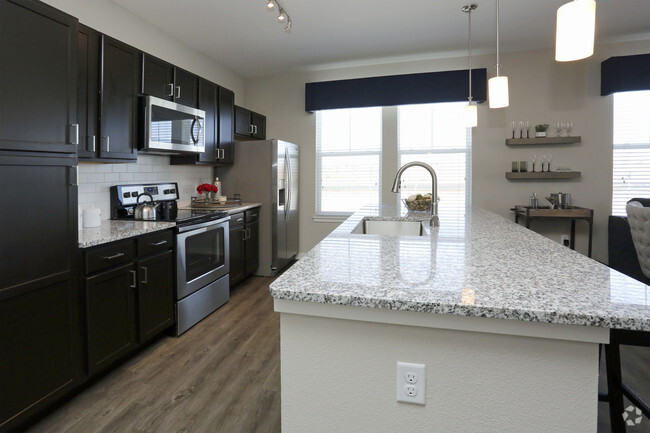 2BR, 2BA - 1367 SF - Watermark on Twenty Mile