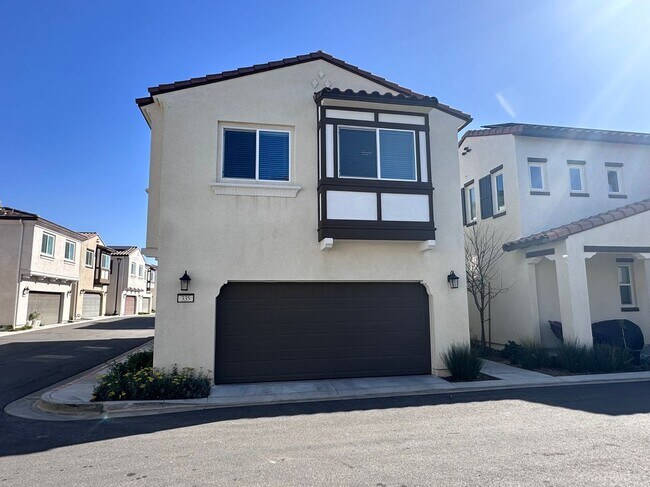 Foto del edificio - 335 S Carson Ct