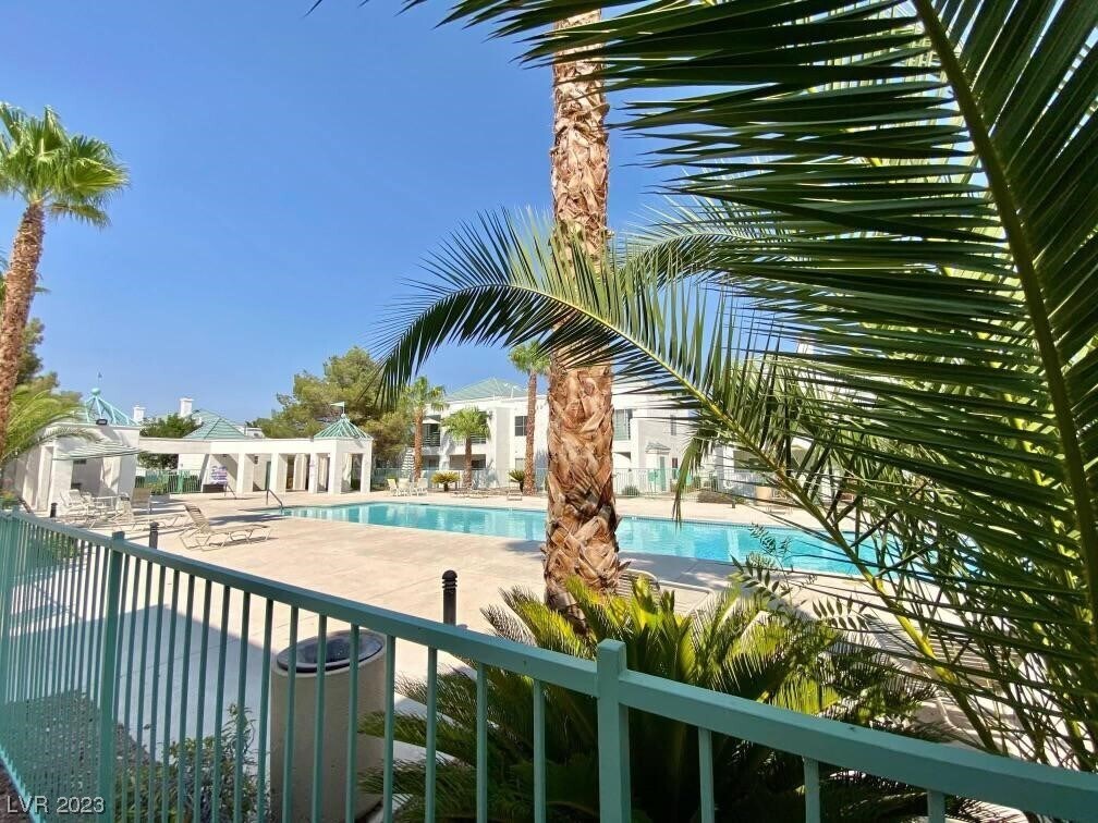 7100 W Pirates Cove Rd Unit 1051, Las Vegas, NV 89145 Apartment for