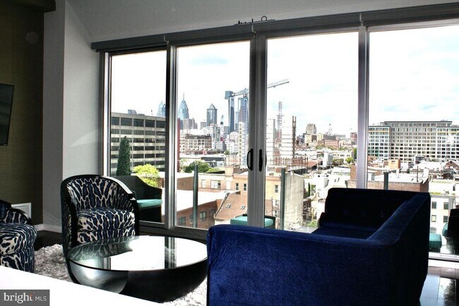Foto del edificio - 603 N American St