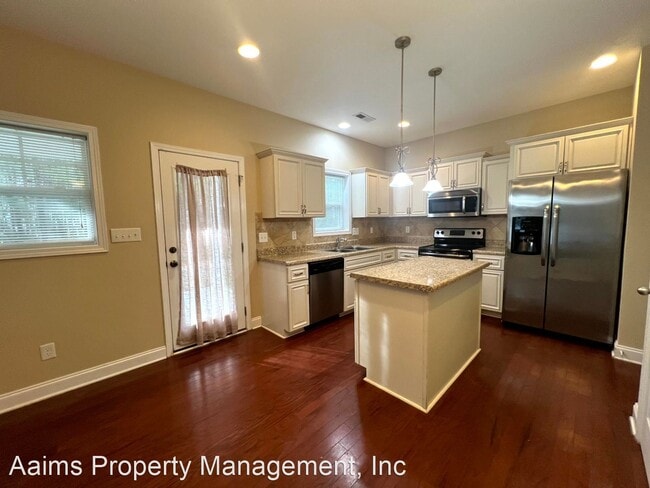 Building Photo - 3 br, 2.5 bath House - 231 Snipe Ct