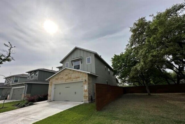 Building Photo - 1201 Winifred Dr