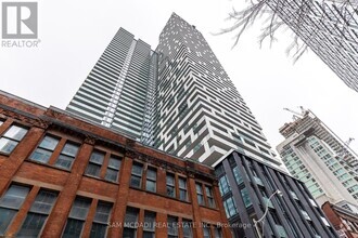 Building Photo - 20-3620 Lombard St